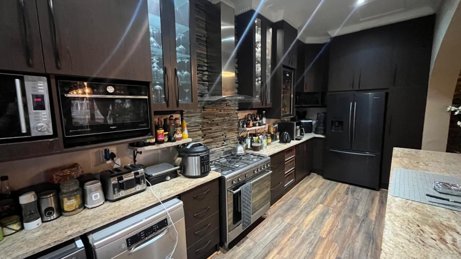 3 Bedroom Property for Sale in Marina Martinique Eastern Cape